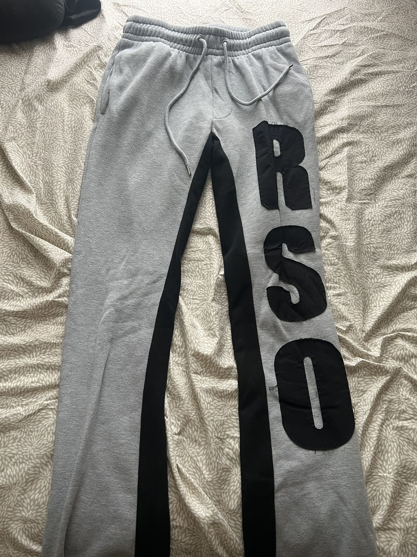 Rockstar Original patch logo grey & black stacked/flared sweatpants