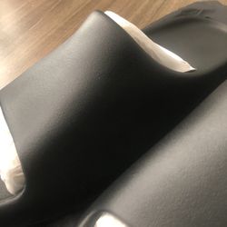 Yeezy Slides