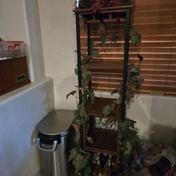 Wine rack with shelves