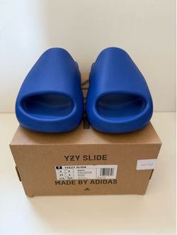 Adidas Yeezy Slide Size 9