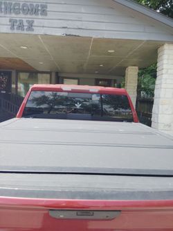 Tailgate cover