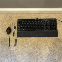 RGB Corsair Gaming Keyboard (Cleaning Kit Included)