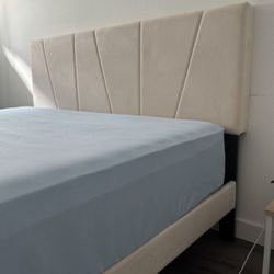 Mauve Bed Frame Queen Size