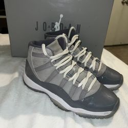 Jordan 11 Cool Grey size 5.5Y / Womens 7
