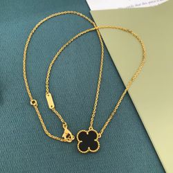 Van Cleef & Arpels necklace