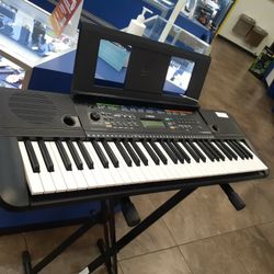 YAMAHA  PSR E253