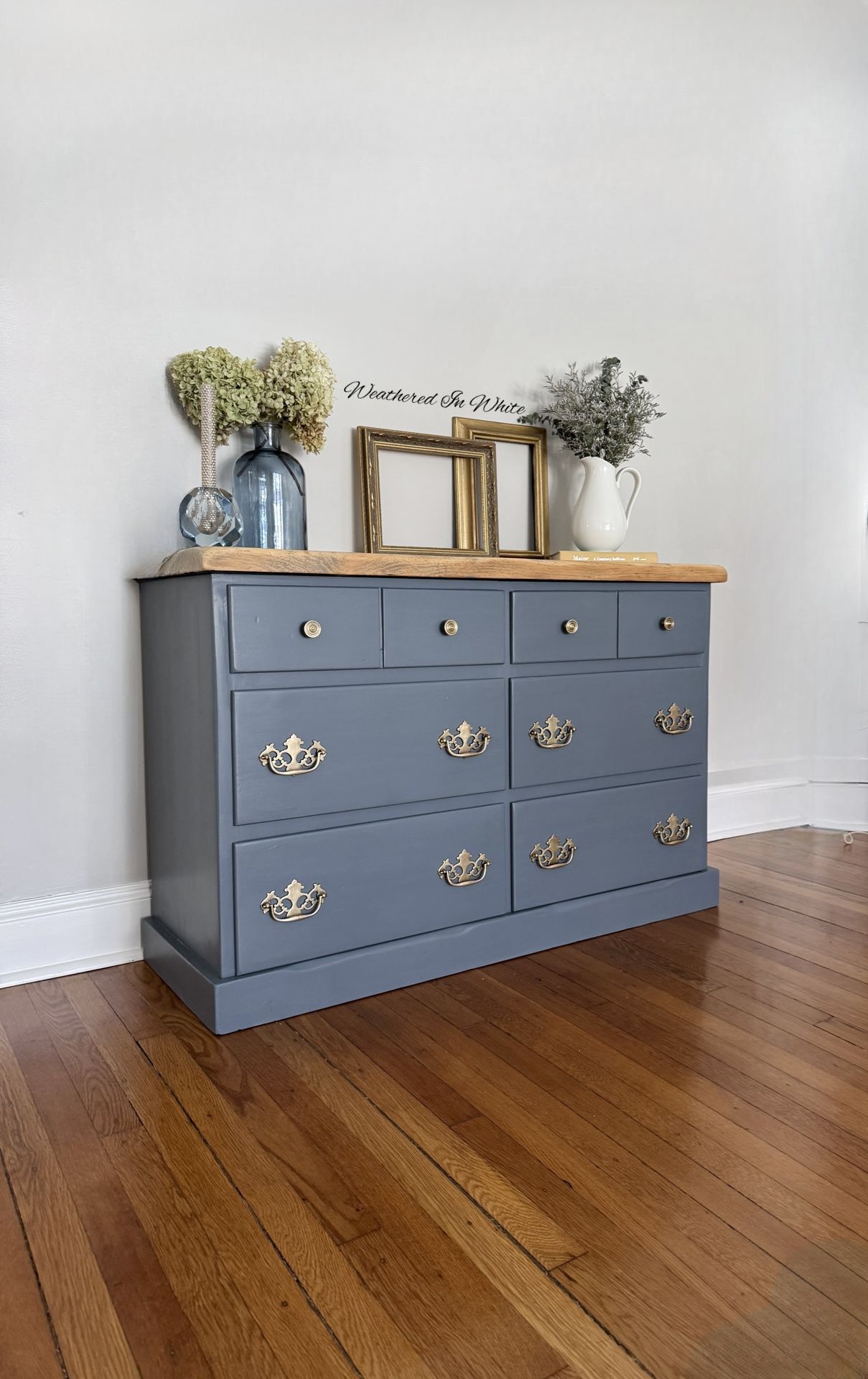 Gorgeous Lowboy