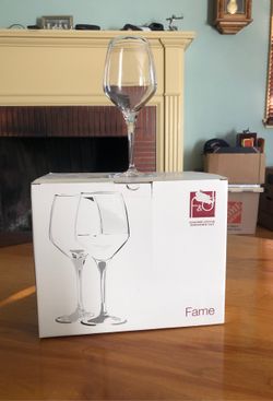 6 wine glasses