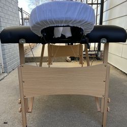 Massage Table 