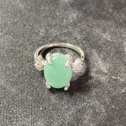 001-4 Myanmar Burma Jadeite Oval Jade Ring Size 7