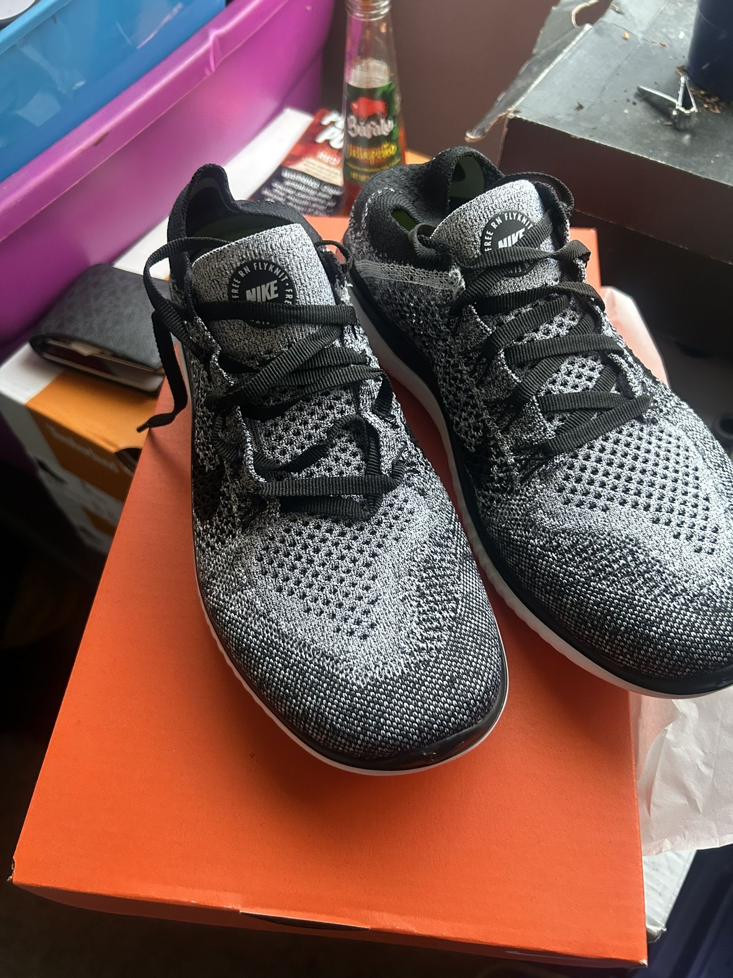 New Women Nike 8.5
