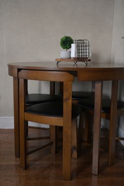 Space-Saving Round Wooden Dining Table with 4 Chairs