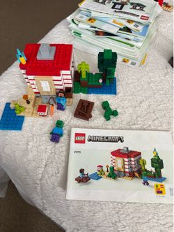Lego Minecraft 21275 - TNT Jungle House