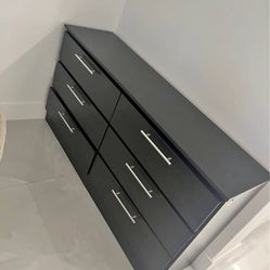 ⚫️ DRESSER  // CÓMODA  ⚫️ 