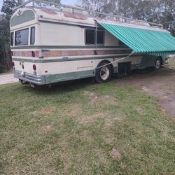 Wanderlodge Blue Bird 1981