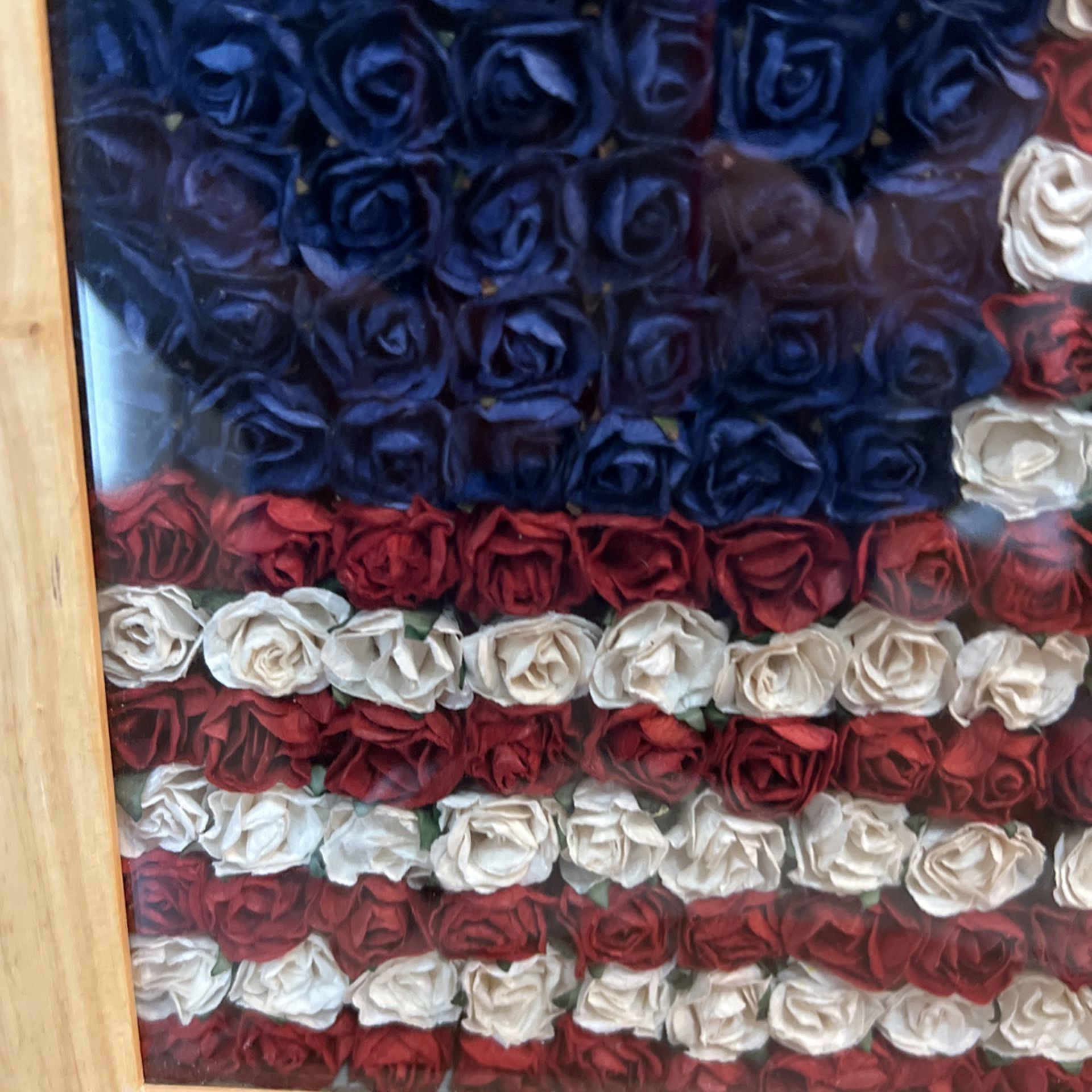 Beautiful! Framed In Silk Roses Design Of The American Flag! 