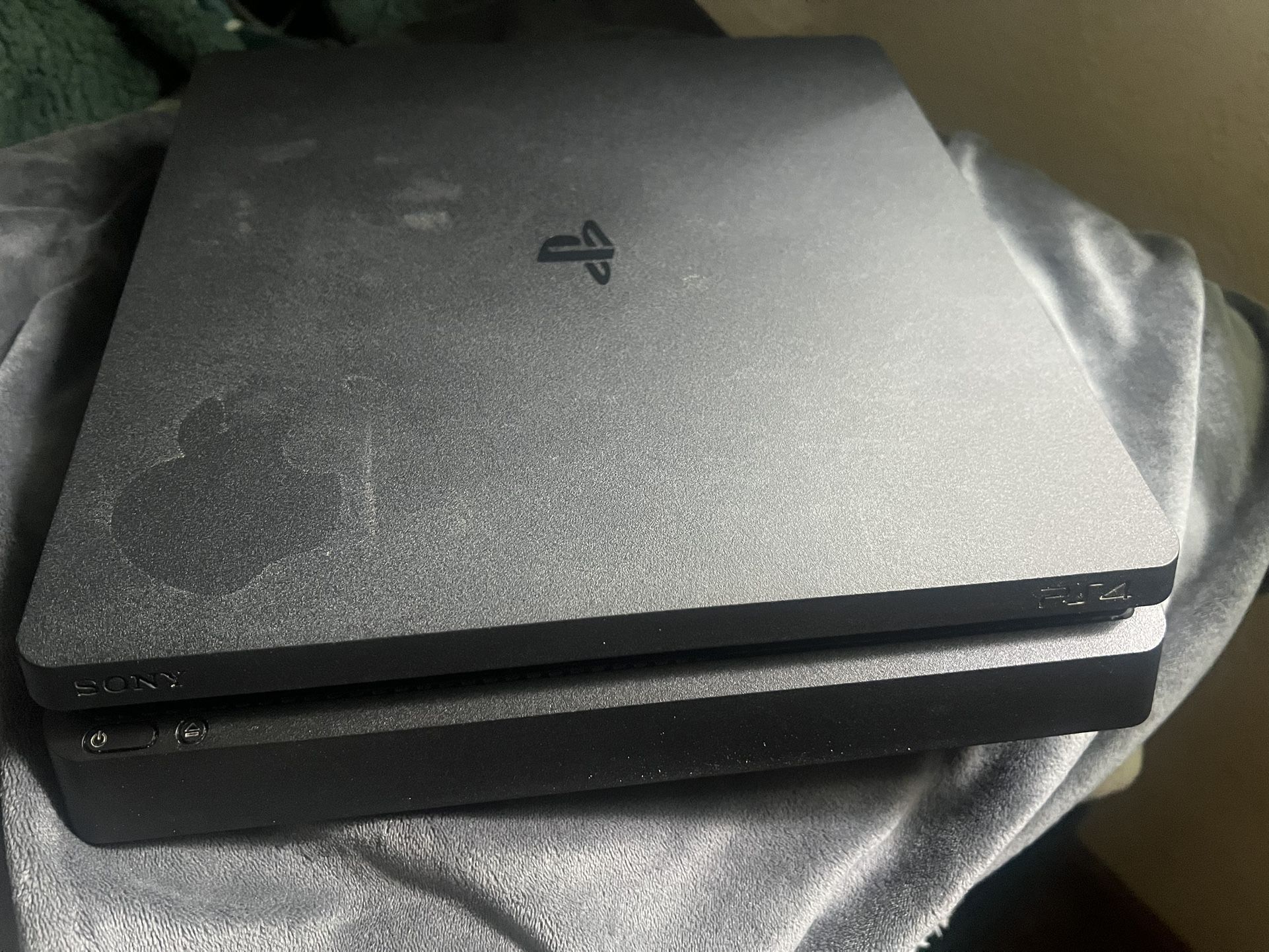 PS4 Slim 500GB