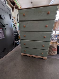Chester drawer