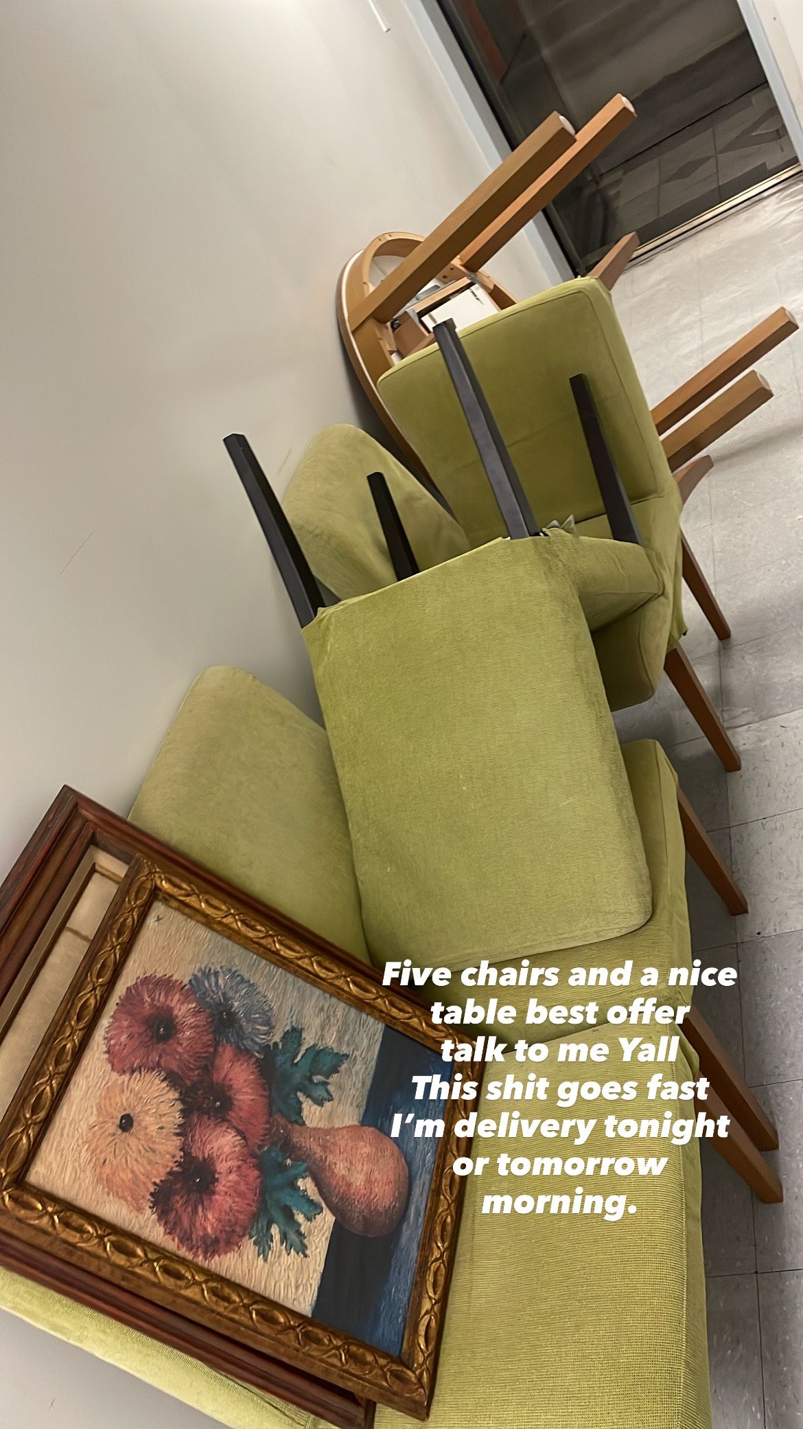 Table N Chairs