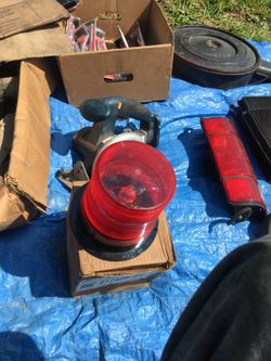 Red flash strobe. Nib