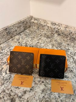 Luis vuitton wallets