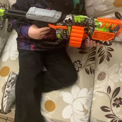 nerf gun