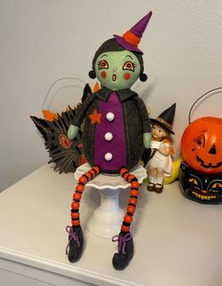 JOHANNA PARKER WITCH GIRL PLUSH SHELF SITTER BEAD LEGS FOLK ART HALLOWEEN DECOR
