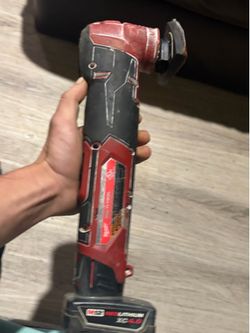 Milwaukee fine tool sender