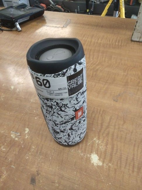 Jbl Flip 5 Portable Bluetooth Speaker 