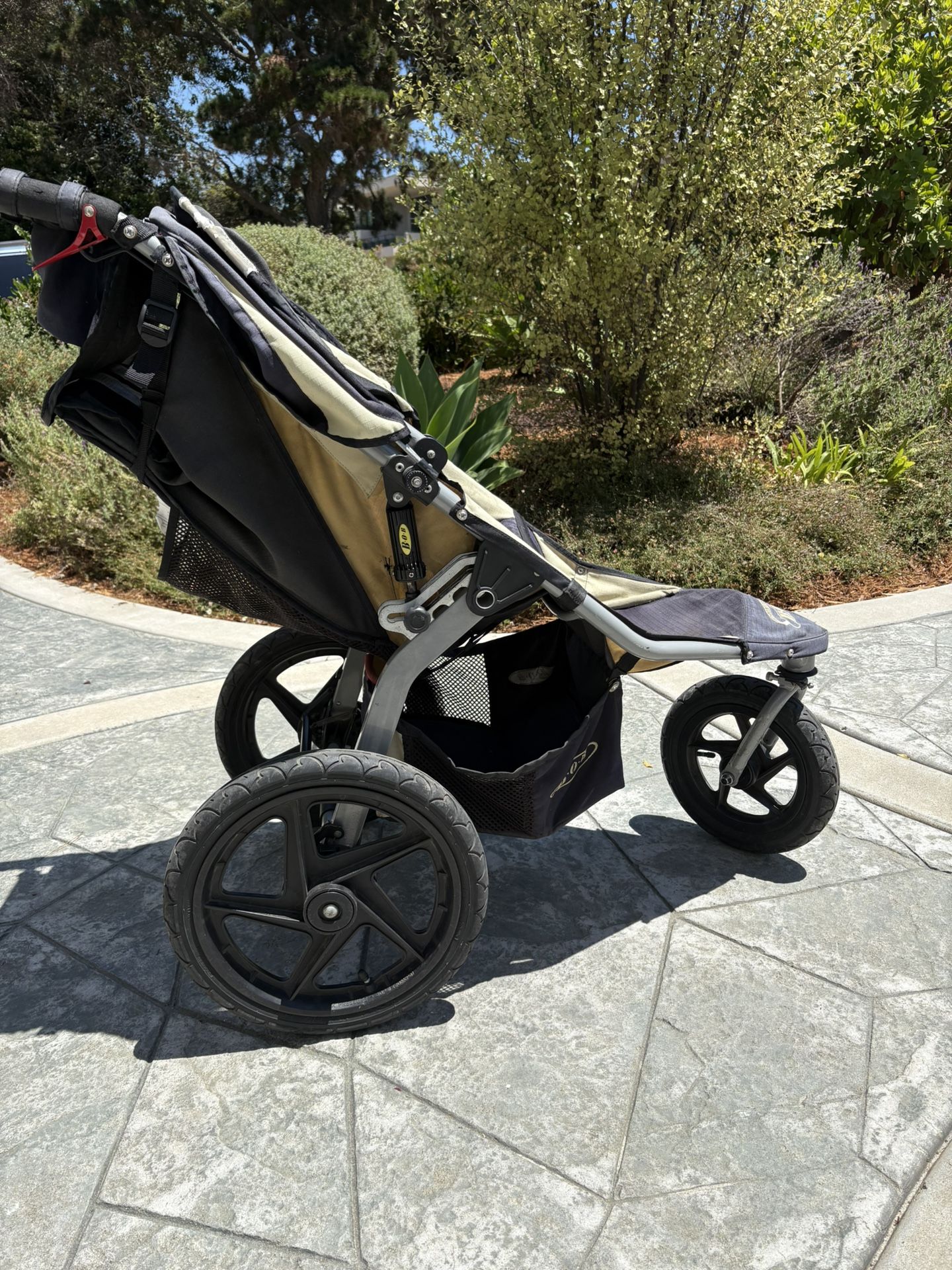 BOB Stroller Free