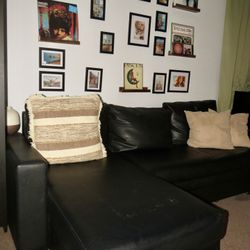 Black Sectional Couch w/ Storage – Modern, Great Condition