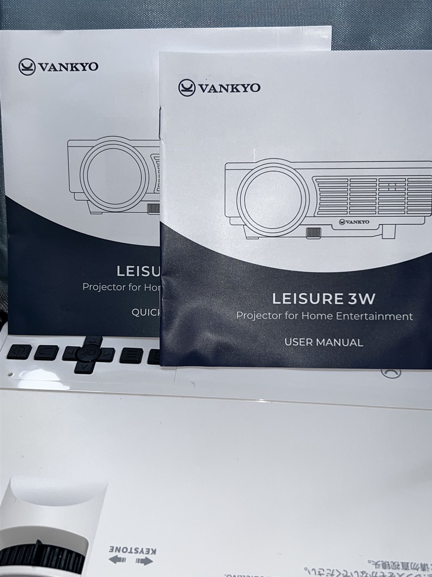 Vankyo Leisure 3W Mini Projector