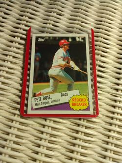 Topps #6 1985 Pete Rose Record Breaker Card