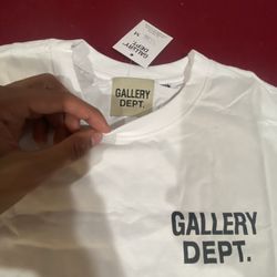 Gallery Dpt Shirt Size M