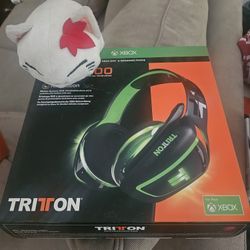 Tritton Ark 100 XBox Series XBox One Gaming Headset Like New Condition