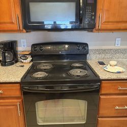 Fridge, Stove, And Microwave 