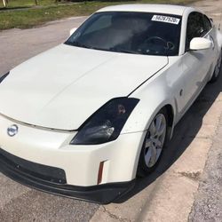 2004 Nissan 350Z Part Out