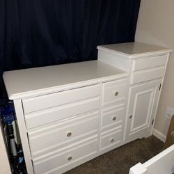 Solid Wood Dresser 