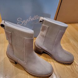 Seychelles Far Fetched Boot Women's Boot Size 9 M Sand