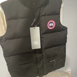 Black Canada Goose Vest Size Medium 