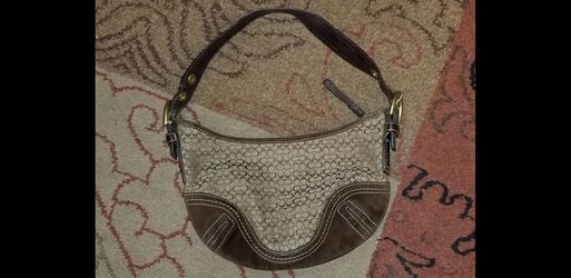 Couch purse