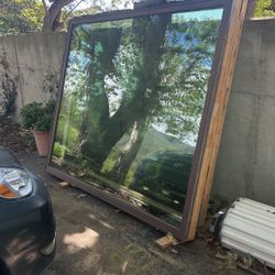 94in X 77.5in Windows 