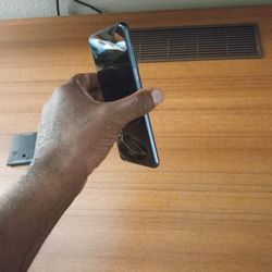 Samsung S21 5G Pick Up Only  $300