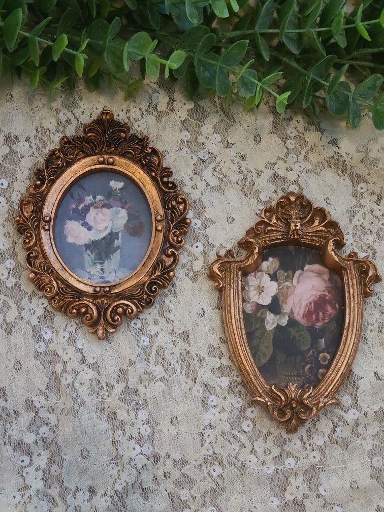 Mini Floral Art In Small Baroque Frames