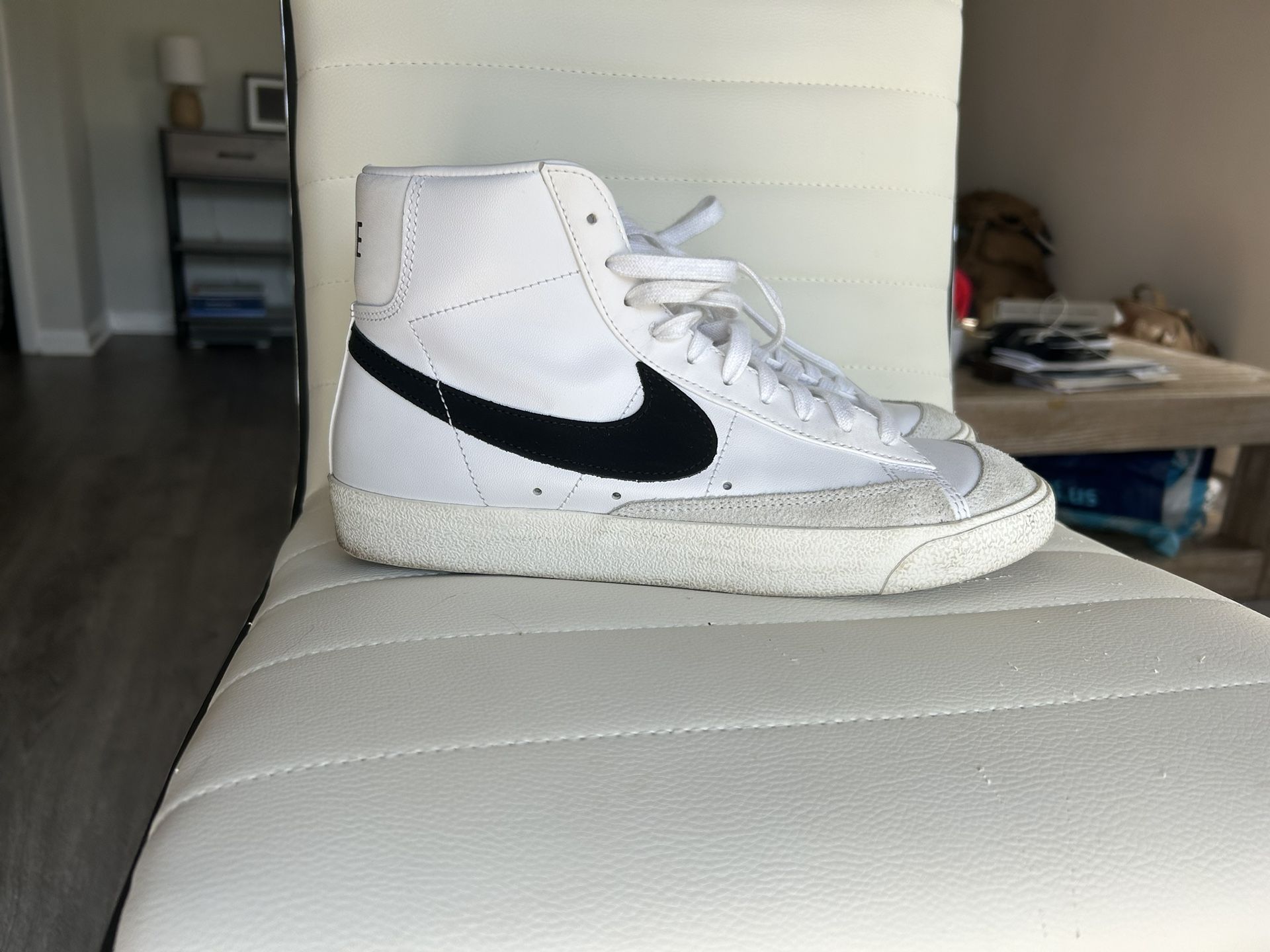 Nike Blazers Mid 77s