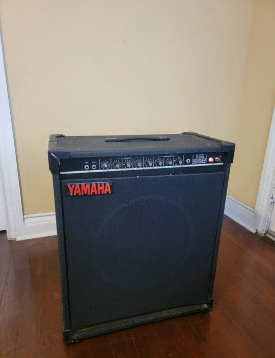 Yamaha VX 55B Combo Amp 