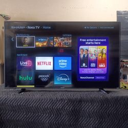 58 Inch Roku 4k Smart Tv Beautiful Tv Comes With Remote Control Shows Great Picture Works Perfect Guaranteed 