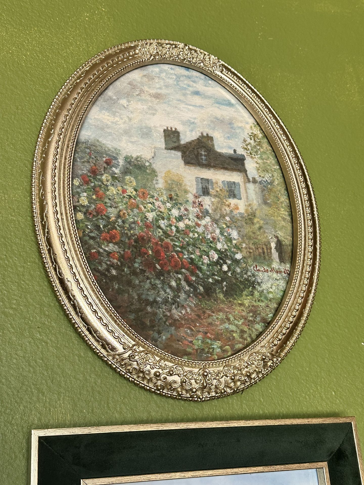 Beautiful Oval Picture
