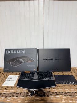 Wireless Bluetooth ergonomic keyboard