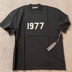 Essentials Shirt Size Large But Fits Like Xl-2XL